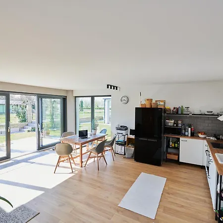 Apartment Mihelyuenk Fonyod