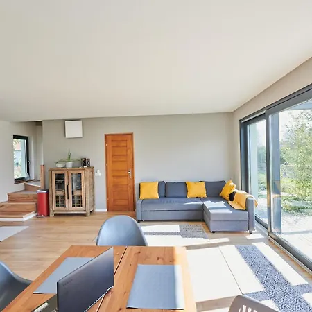 Mihelyuenk Apartment *