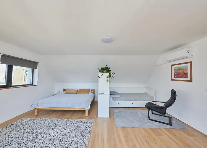 Mihelyuenk Apartament Fonyód